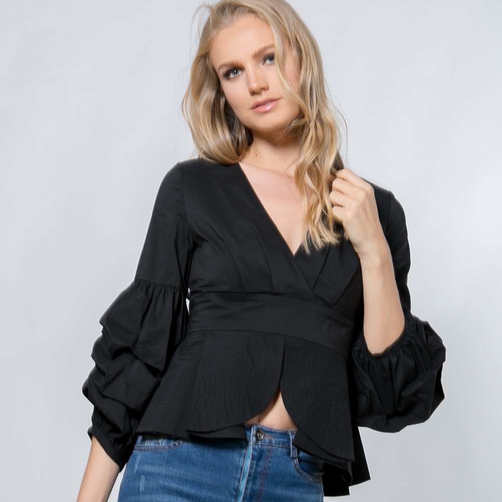 Ruffle sleeve peplum zip back blouse size S